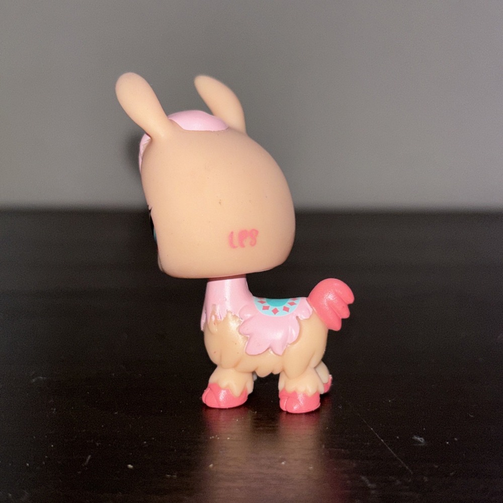 Peach and Pink Llama Tan #198 G7 Teal Diamond Eyes Littlest Pet Shop Gen 7 LPS - Picture 2 of 8